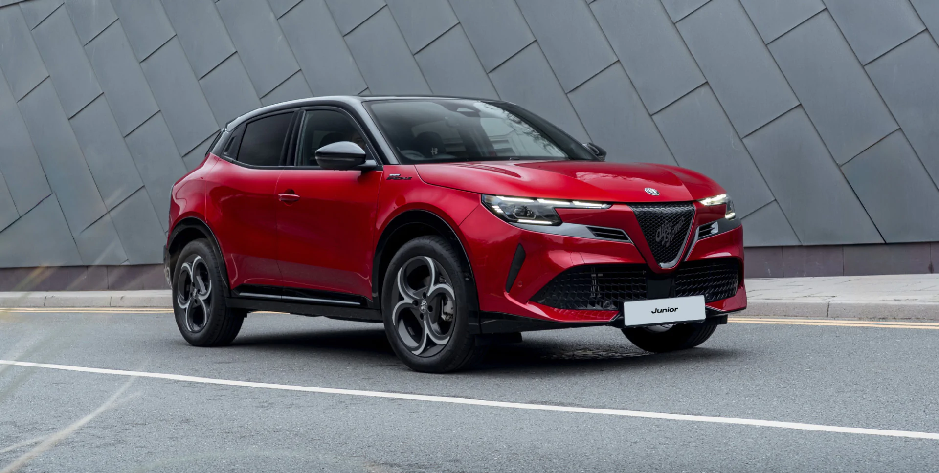£299* Per Month - 0% APR - Alfa Romeo Junior Ibrida