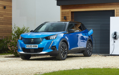PEUGEOT charges ahead with revised pricing and finance offers for PEUGEOT e-2008 and e-208